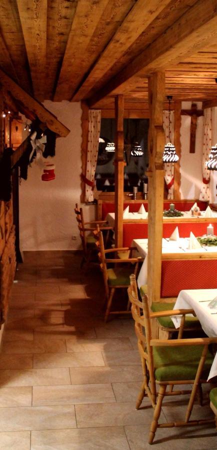Berggasthof Karntner Alm Hotel Митенвалд Екстериор снимка